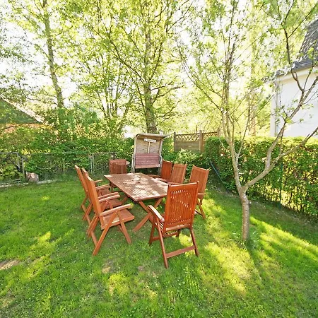 Apartamento Haus Seewind Goehren (Ruegen)